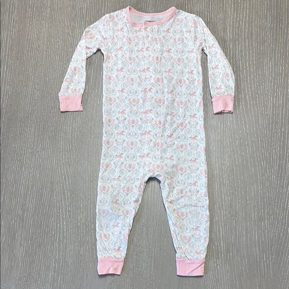 Magnetic Me onesie 9-12M - Picture 1 of 3